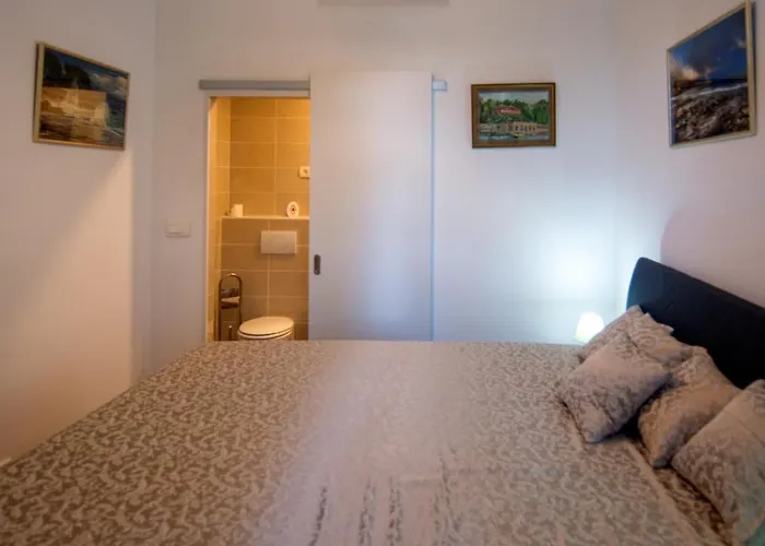 Soba U Opatiji Na Lipovici