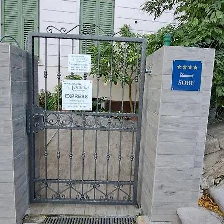 Soba U Opatiji Na Lipovici אופטיה