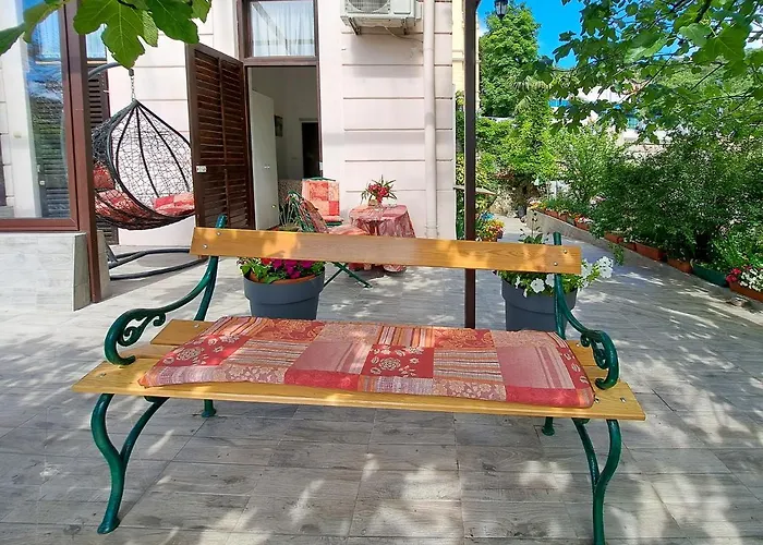 Pensionat Soba U Opatiji Na Lipovici 4*